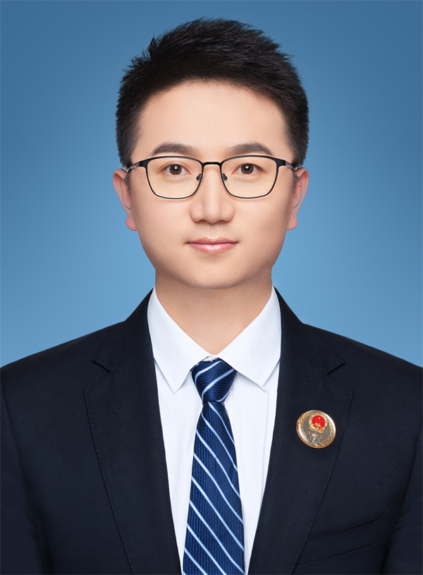 郜峂峂(公證員)