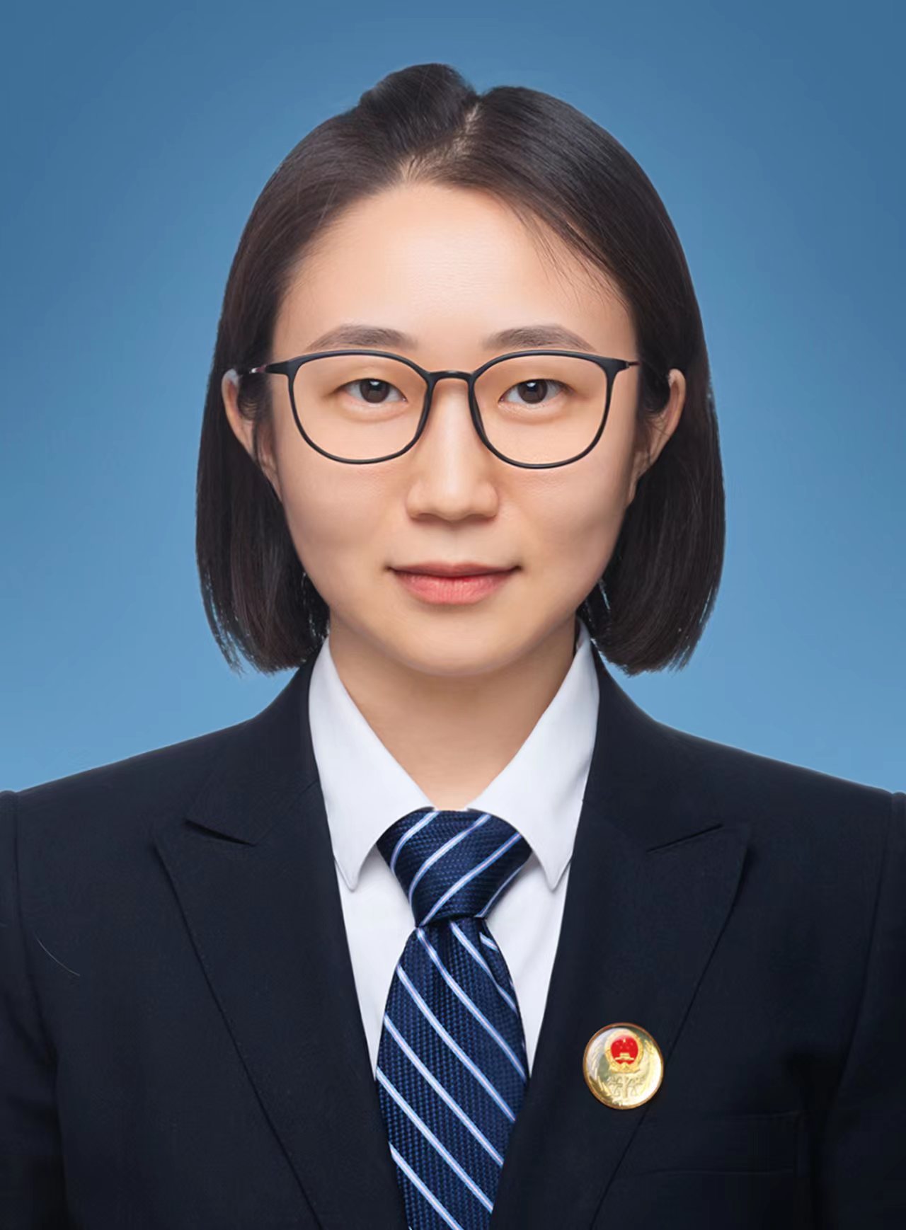 李曦（公證員）